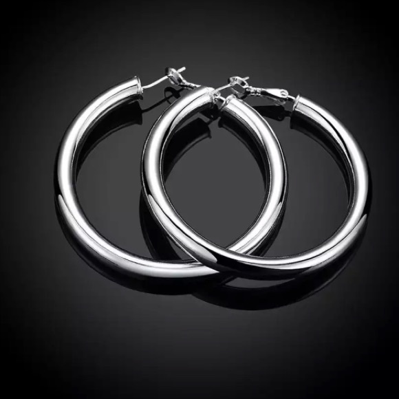 💙💎GRATEFUL💙MAKER💎💙 Jewelry - NEW!💙💎MODERN! BIG BRIGHT BOLD HOOPS!💎💙SILVERY!